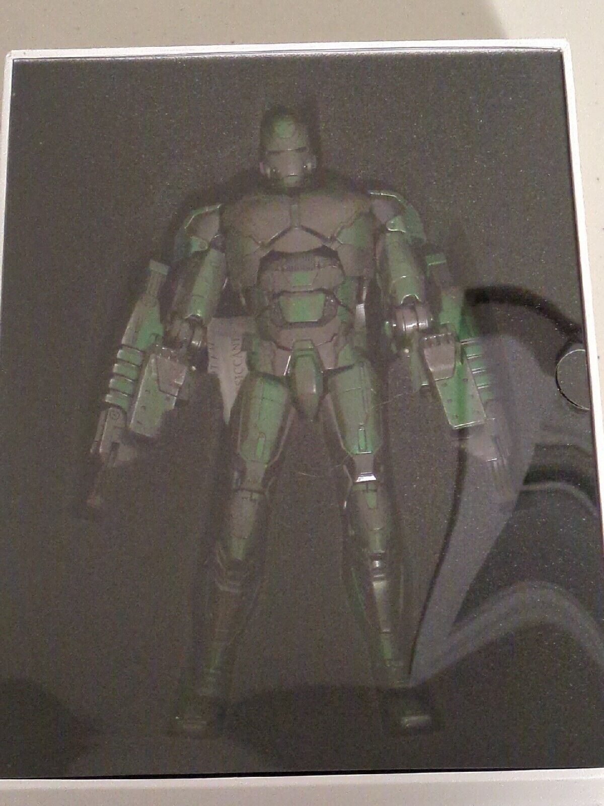 Comicave Studios Marvel Iron Man Mark XXVI (26) Collectible Figure, Gamma