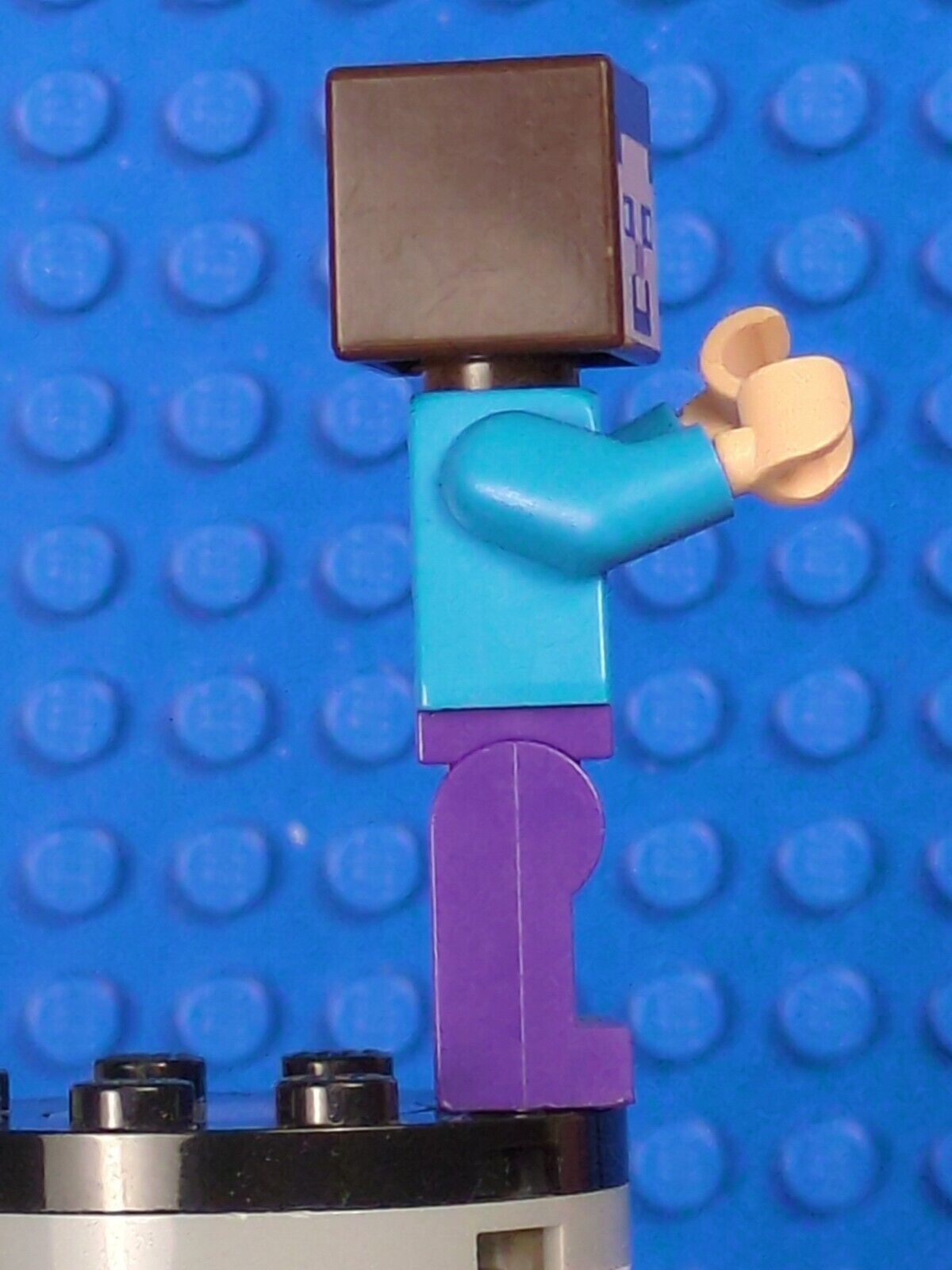 Lego Minecraft: Steve - Dark Purple Legs min009 Sets 21116, 21169