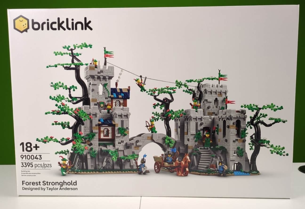 Lego BrickLink Designer Program: Forest Stronghold 910043 BRAND NEW!