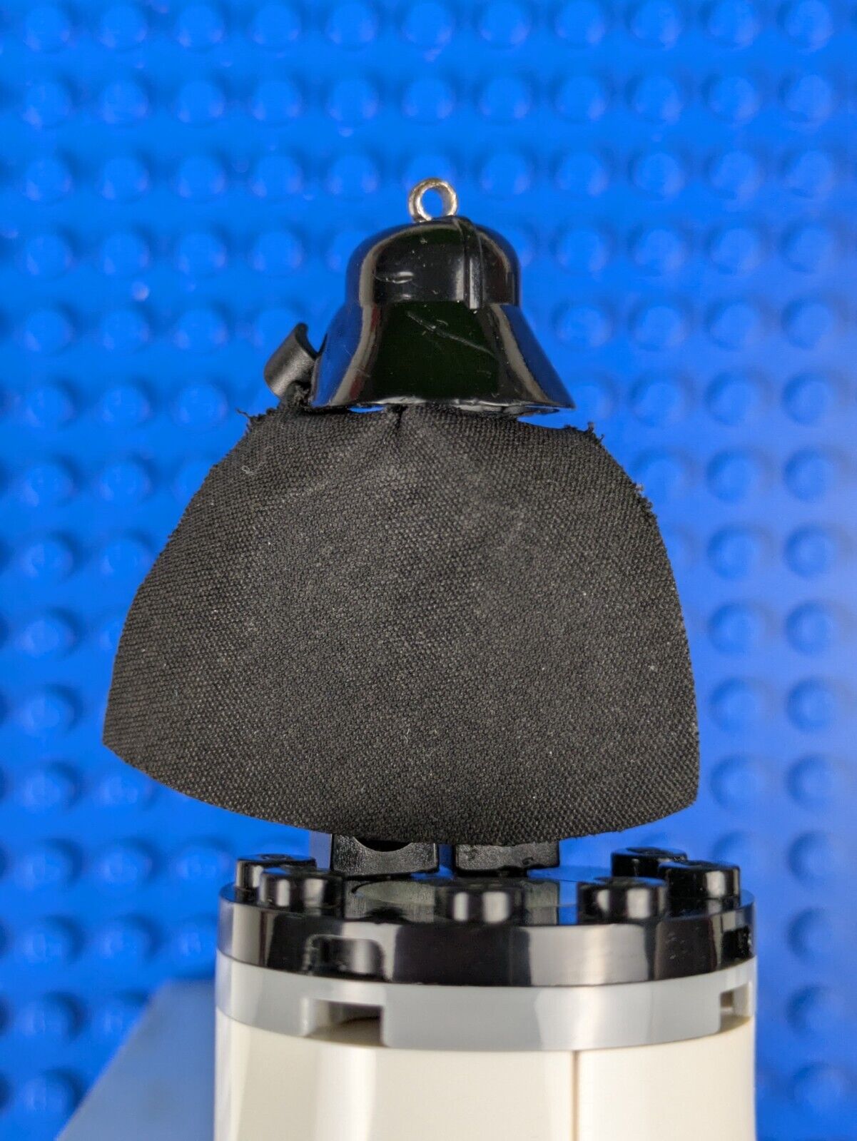 Lego Key Chain: Star Wars: Darth Vader Key Chain (Death Star) 850353