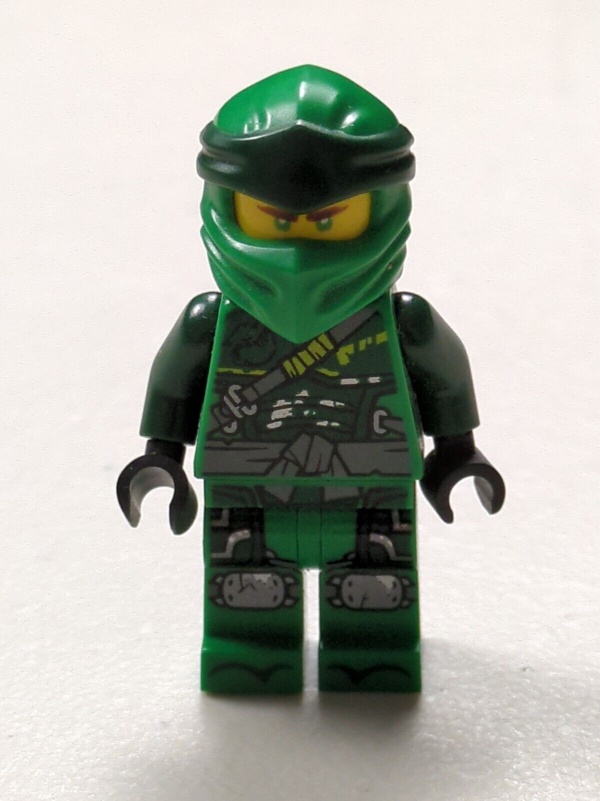 Lego NINJAGO: Lloyd - Hunted Robe Green Wrap Type 4 njo597 Set 9781407197081