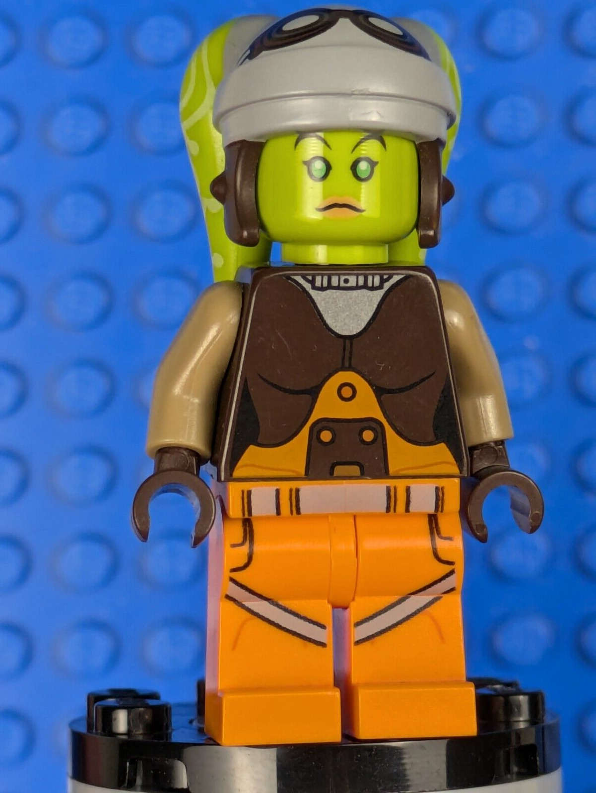 Lego Star Wars: Hera Syndulla - Dark Tan Arms sw0576 Sets 75053, 75127