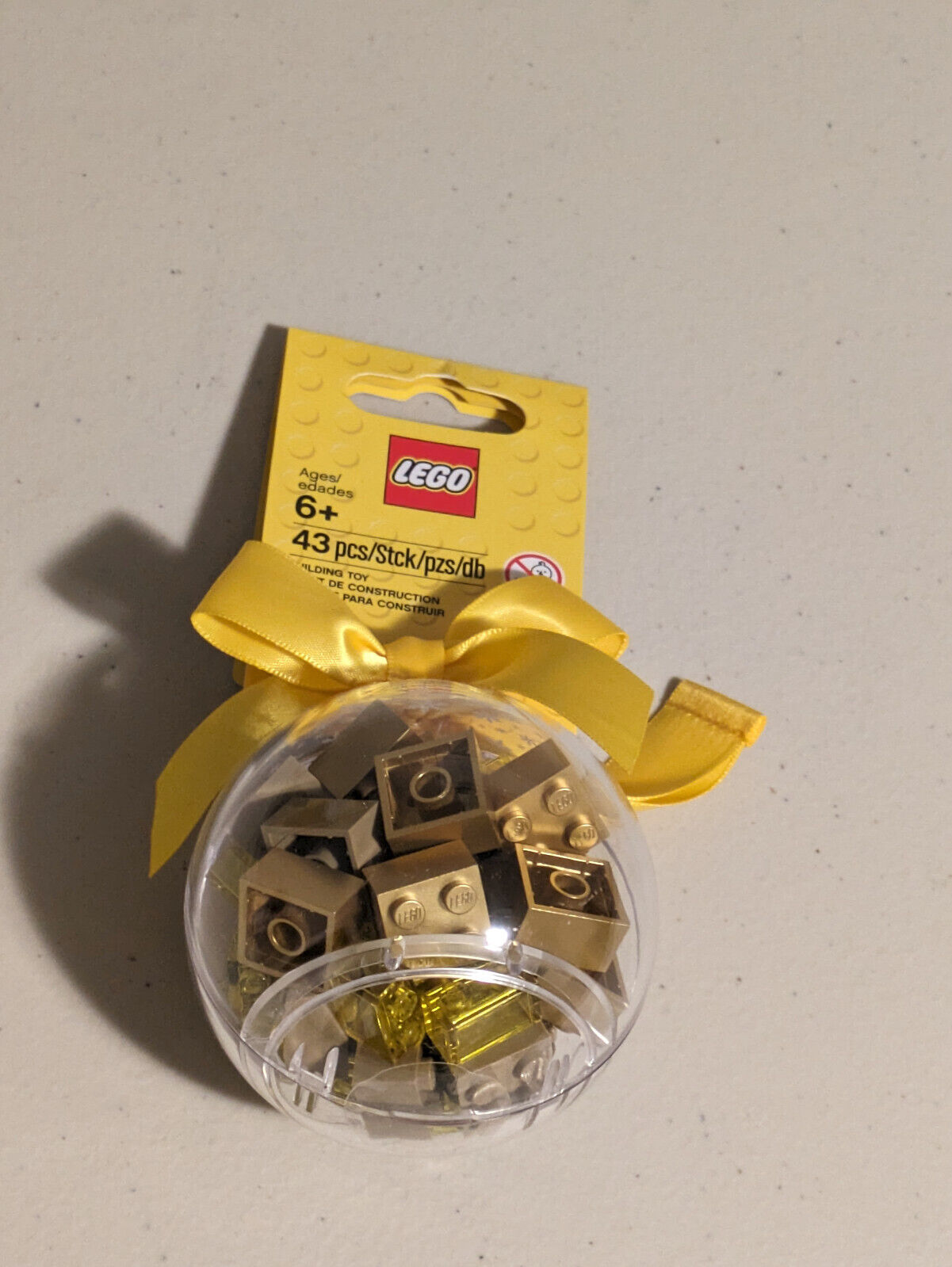 Lego 853344 Holiday Ornament Ball Christmas Bauble with Gold Bricks Sealed