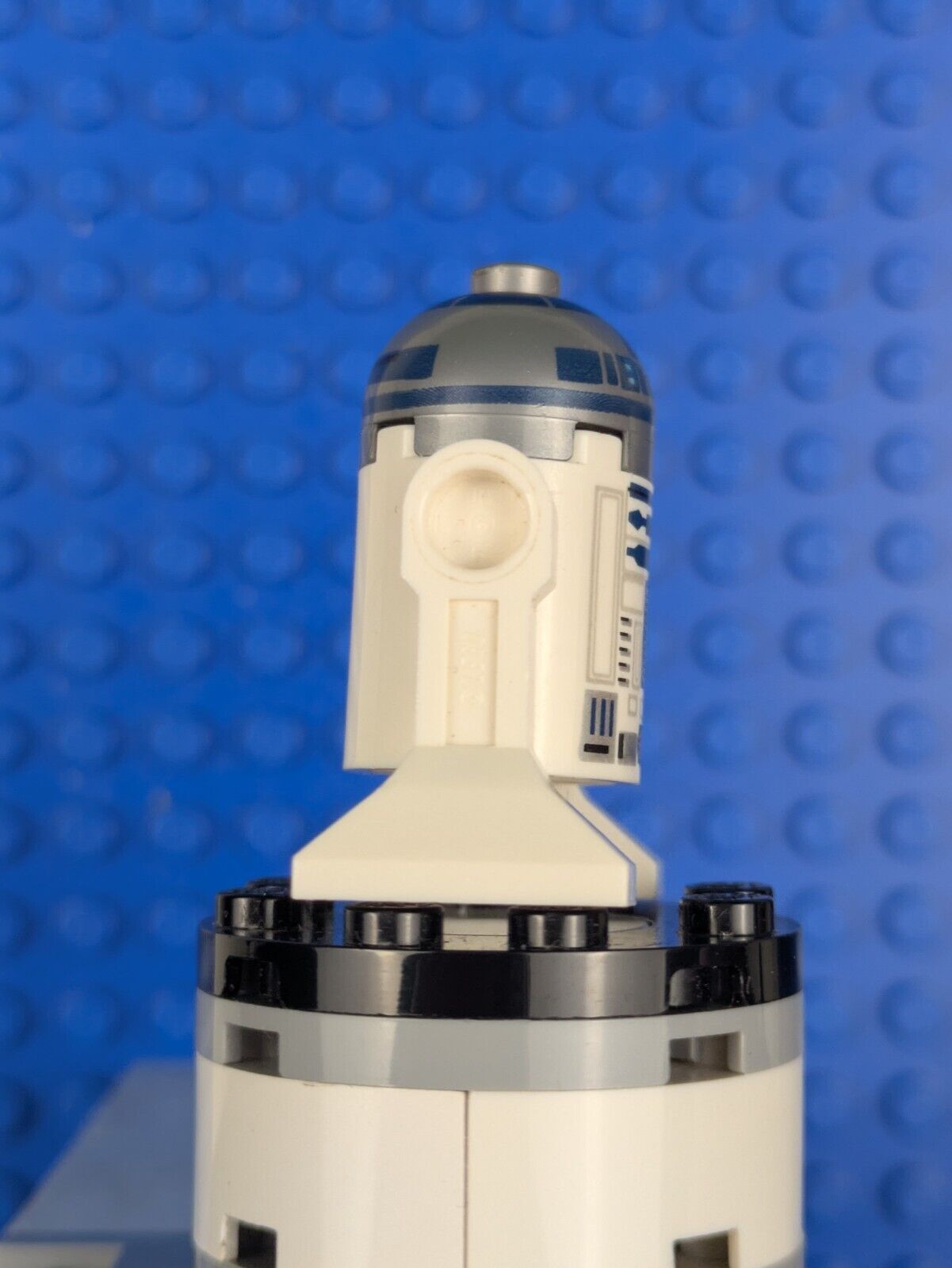 Lego Star Wars: R2-D2 - Astromech Droid sw0527a Sets 75059, 912057