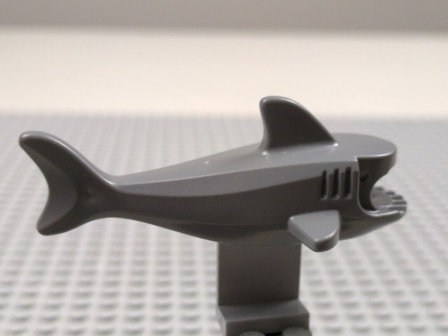 Lego Animal (Body Part): Shark Body with Debossed Gills 14518 Sets 60377, 60379