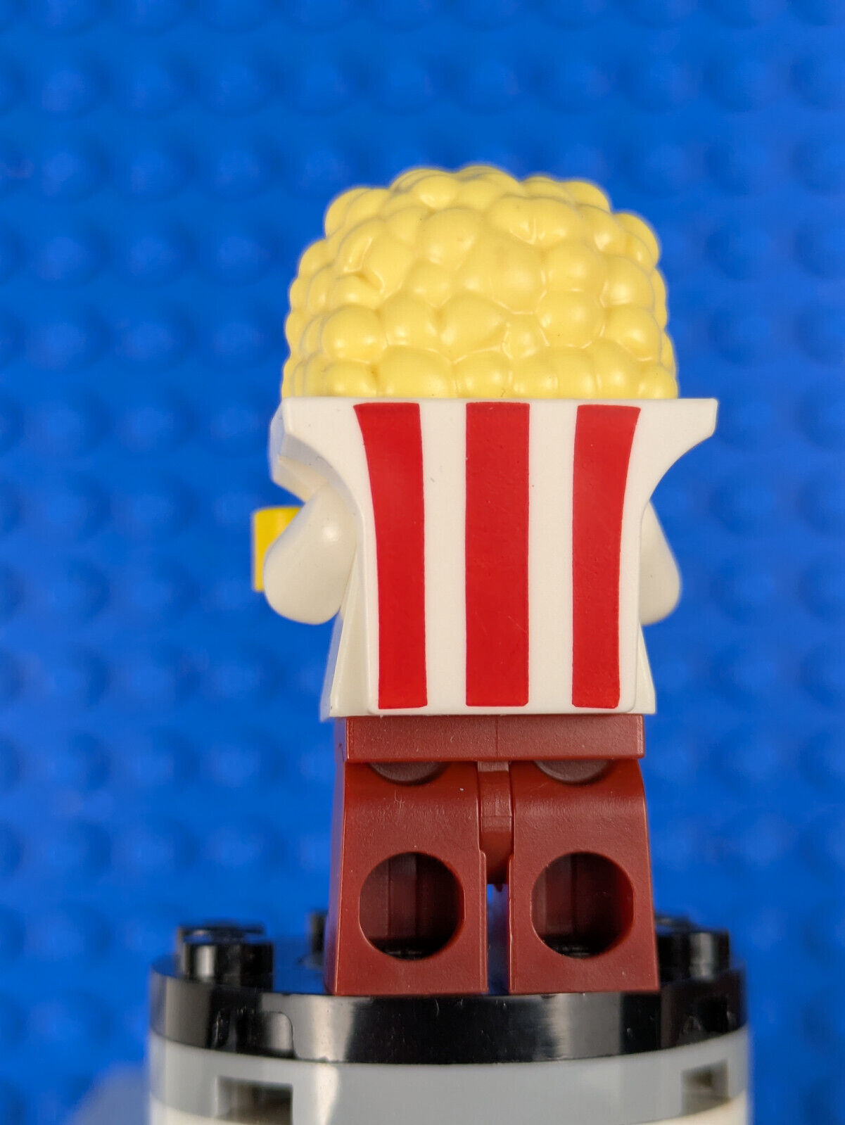 Lego Minifigure Series 23: Popcorn Costume col404 Sets 71034, 71036