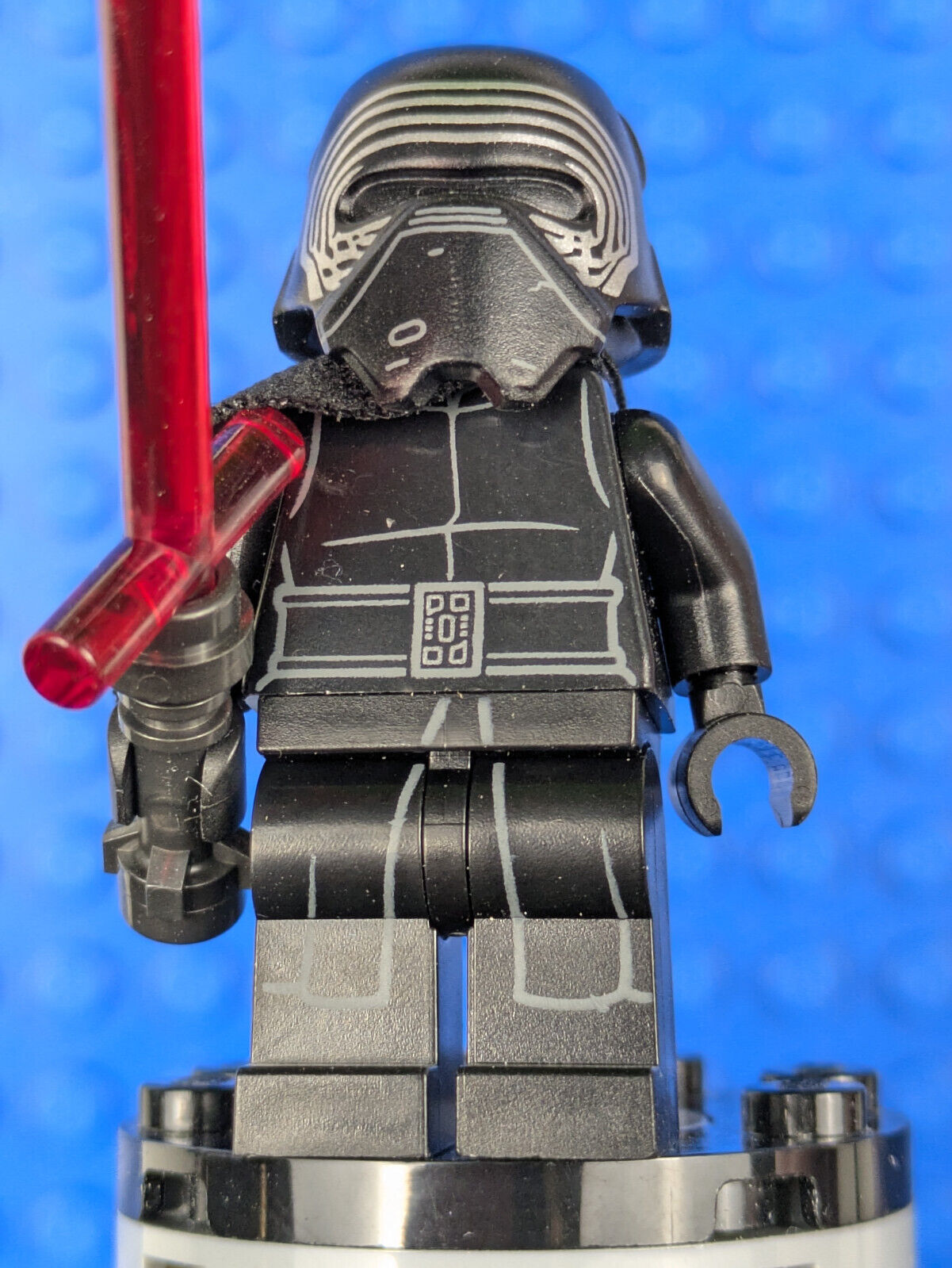 Lego Star Wars: Kylo Ren (Helmet) sw0663 Set 75104