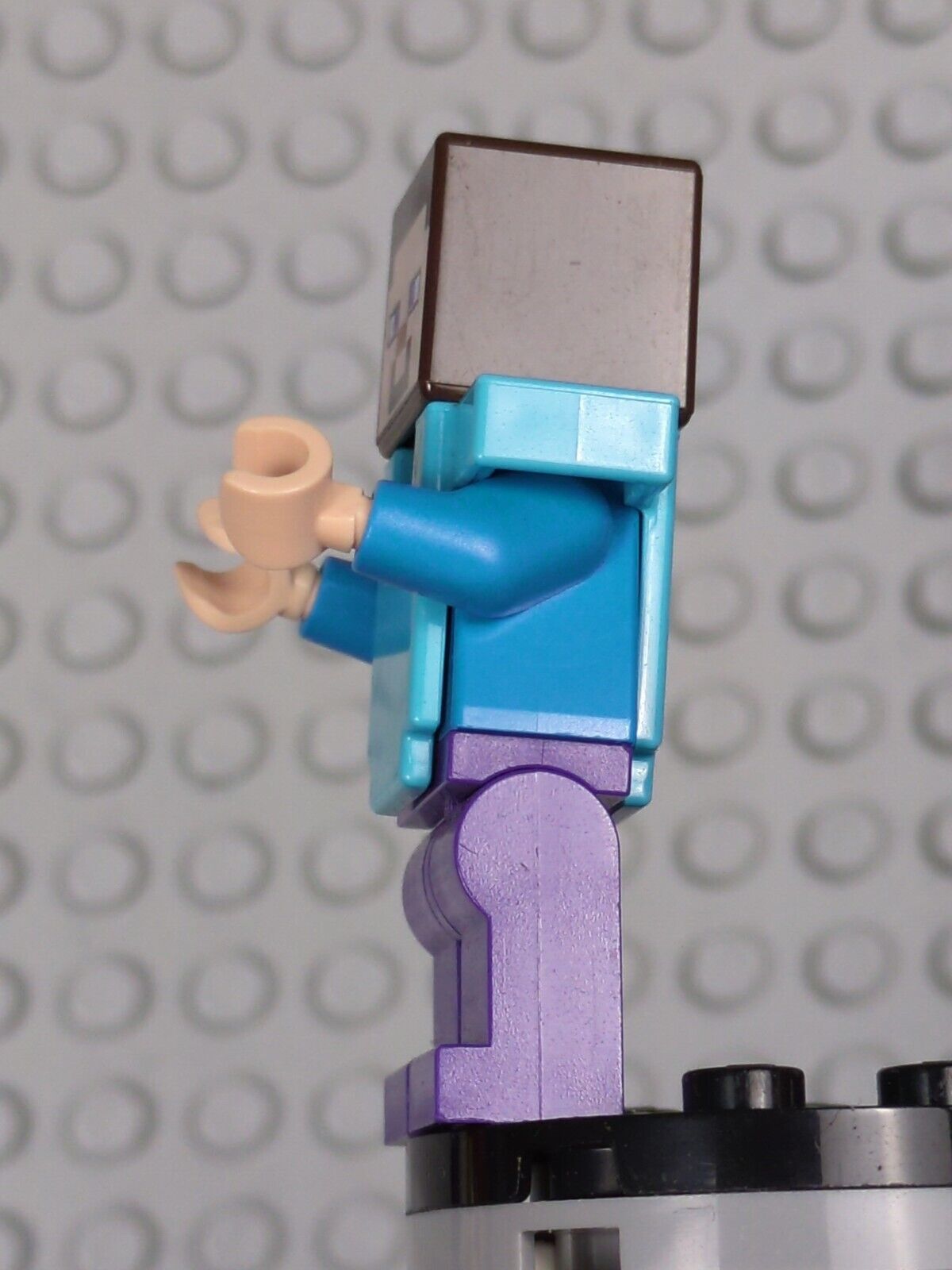 Lego Minecraft: Steve - Dark Purple Legs min020 Set 21122