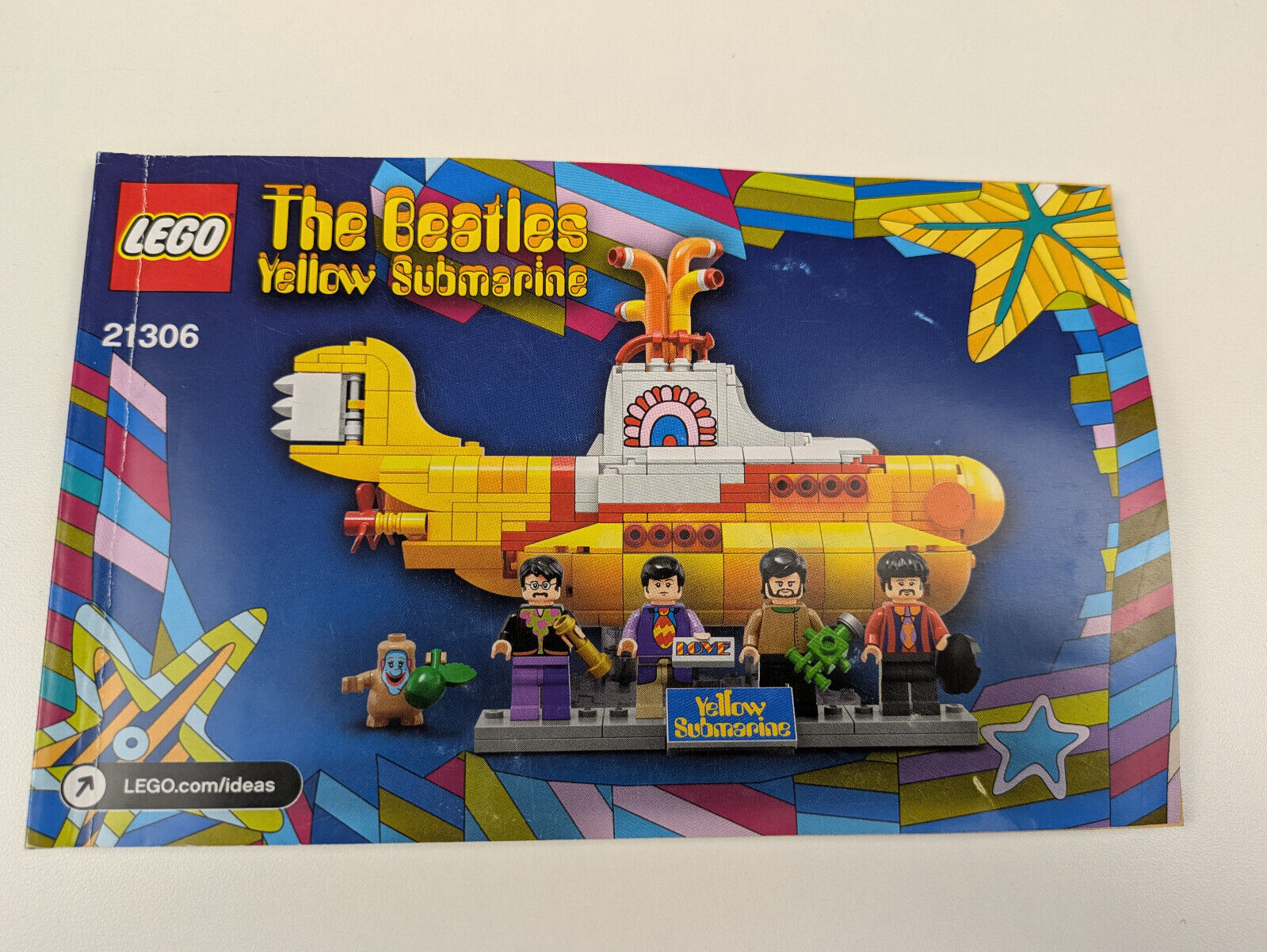 Lego LEGO Ideas (CUUSOO): Yellow Submarine Set 21306 - w/ Instructions