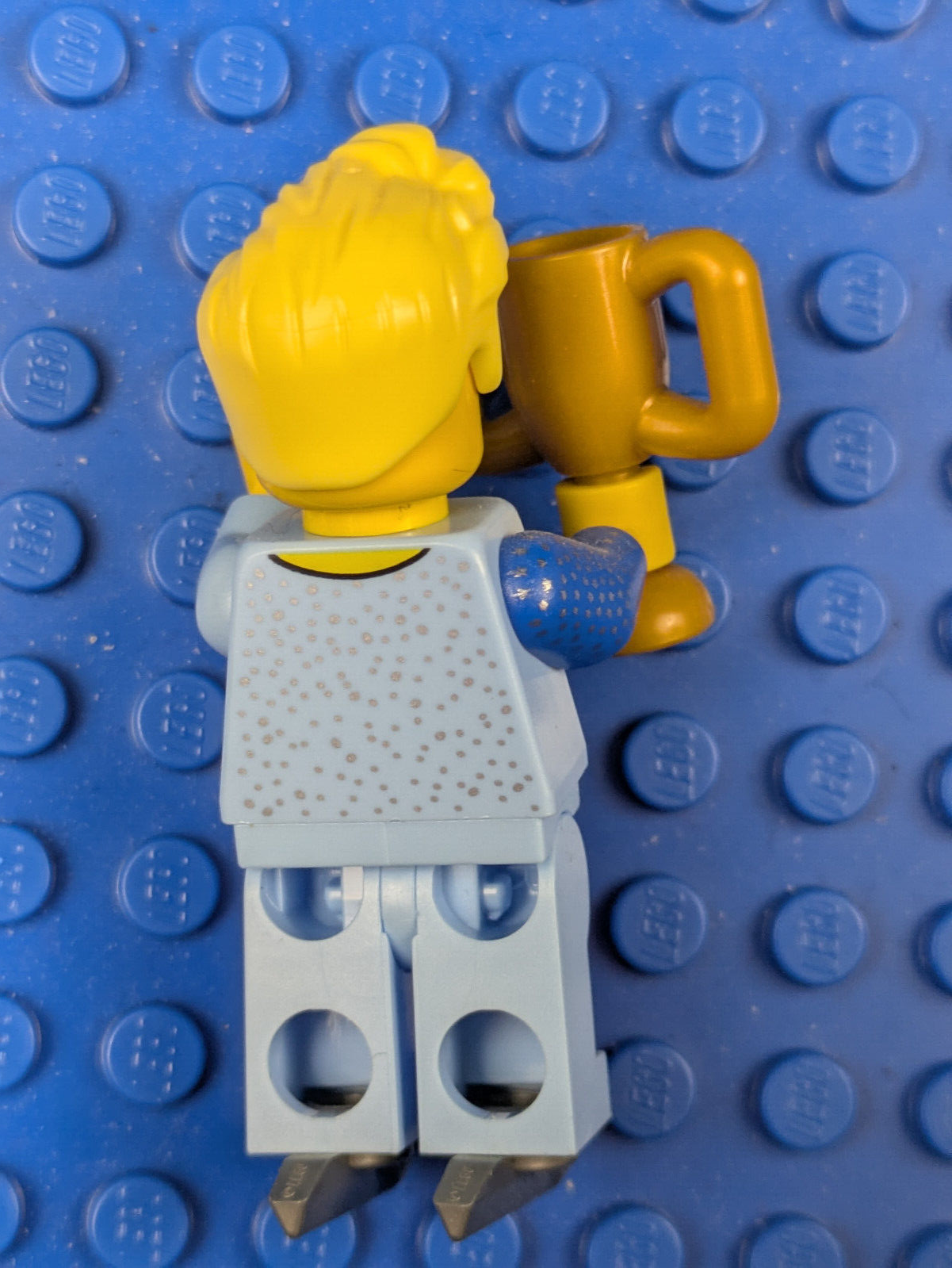 Lego Minifigure Series 22: Figure Skating Champion col391 Sets 71032, 66700