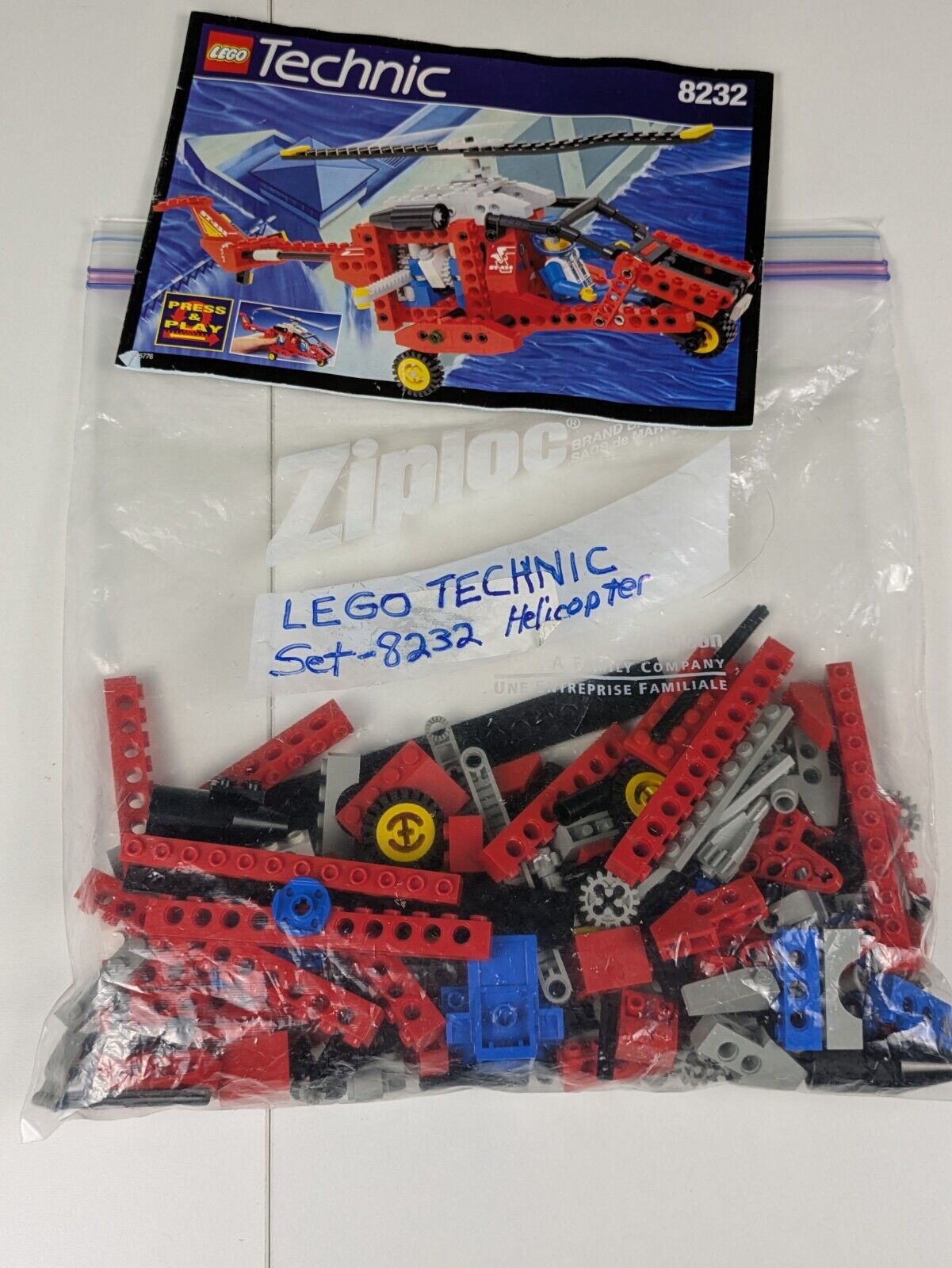 Lego Technic: Model: Airport: Chopper Force 8232 w/ Instructions