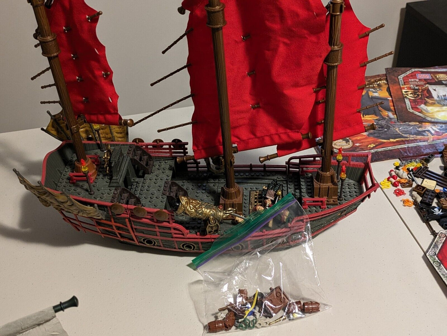 Mega Bloks Pirates of the Caribbean Sets: Sao Feng 1065, Black Pearl 1066, 1070