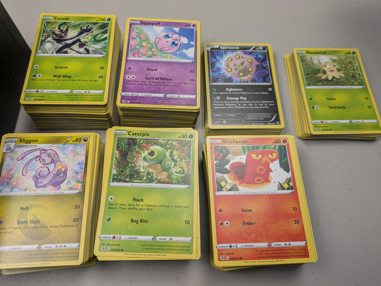 575+ Pokemon Rare, Uncommon, Common Cards Bundle DEAL!