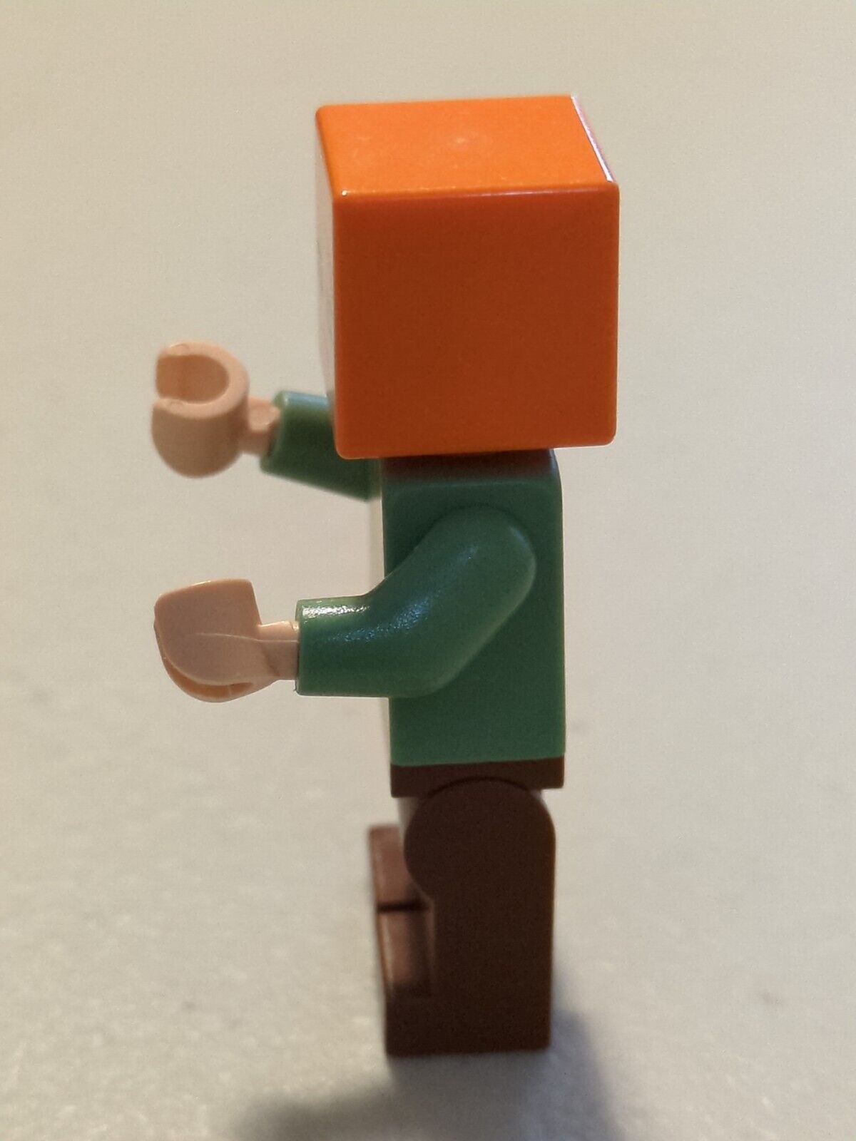 Lego Minecraft Alex - Reddish Brown Legs min017