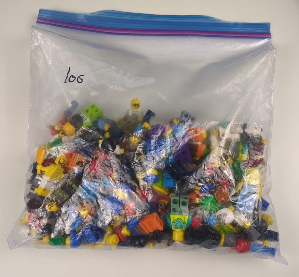 Lego 100 Minifigures Bundle / Lot