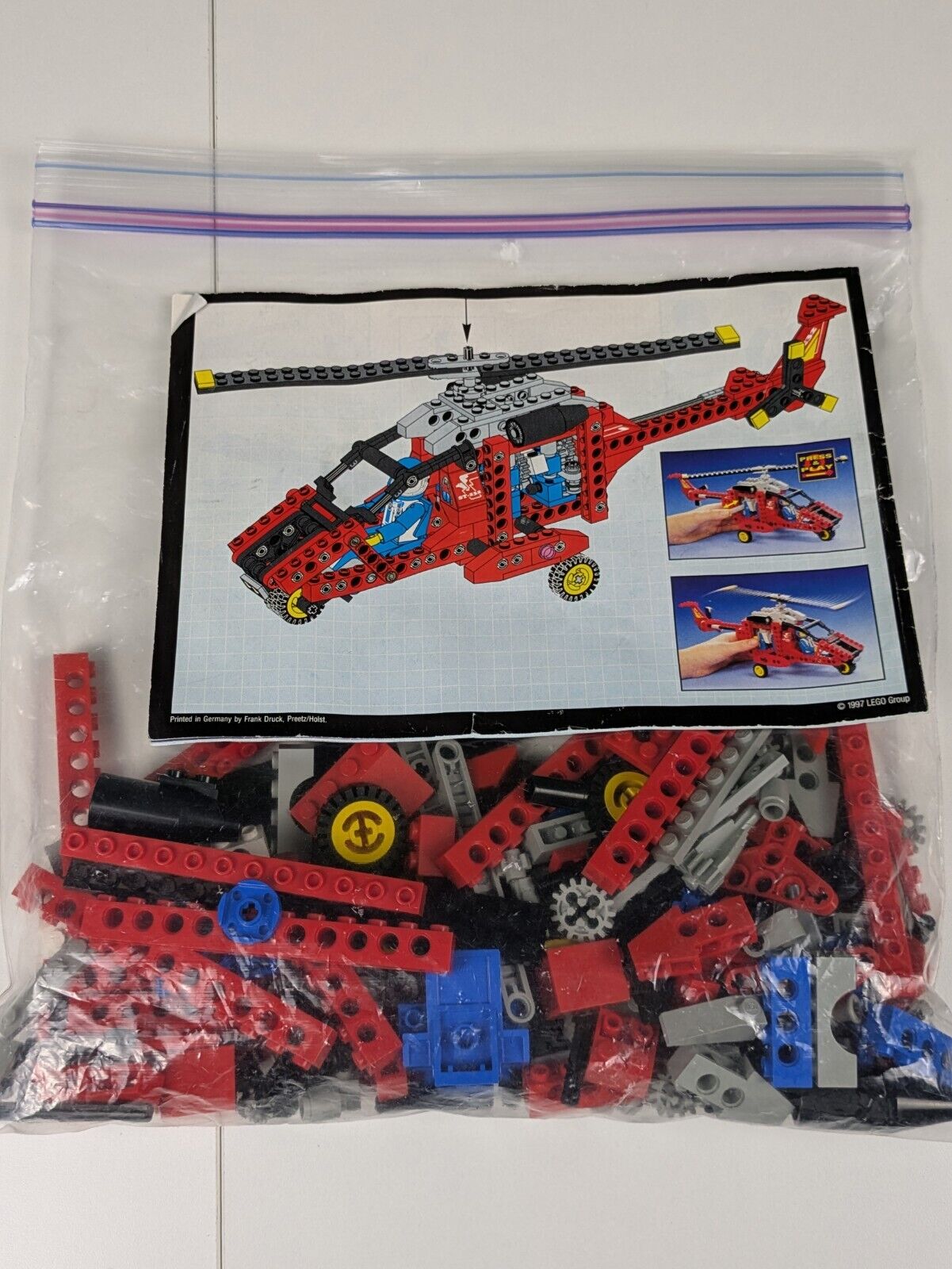 Lego Technic: Model: Airport: Chopper Force 8232 w/ Instructions