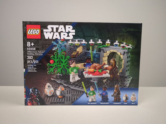 Lego Star Wars: Christmas: Millennium Falcon Holiday Diorama Set 40658 New