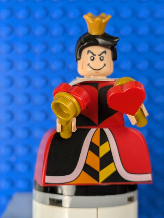 Lego Collectible Minifigures: Disney 100: Queen of Hearts dis098 Set 71038