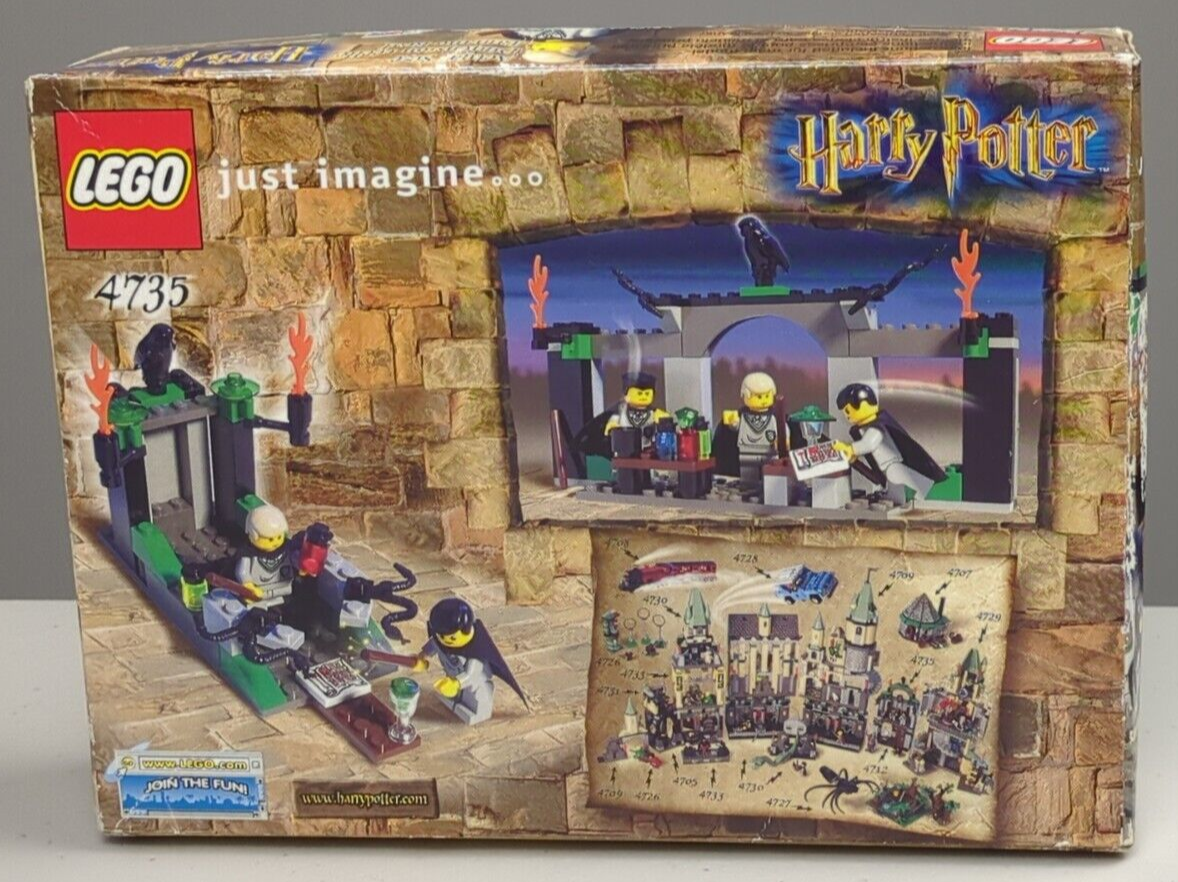 Lego Harry Potter: Chamber of Secrets: Slytherin 4735 Brand New Sealed!