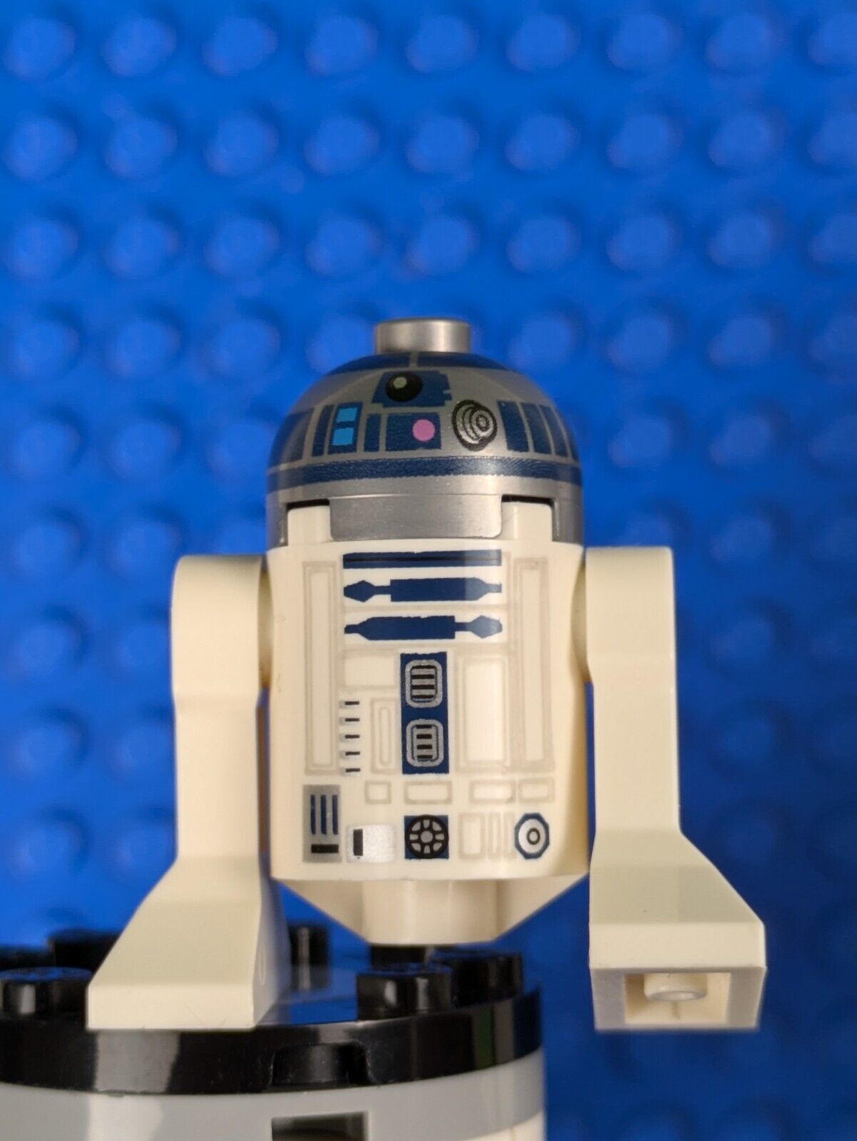 Lego Star Wars: R2-D2 - Astromech Droid sw1202 Sets 75339, 75379