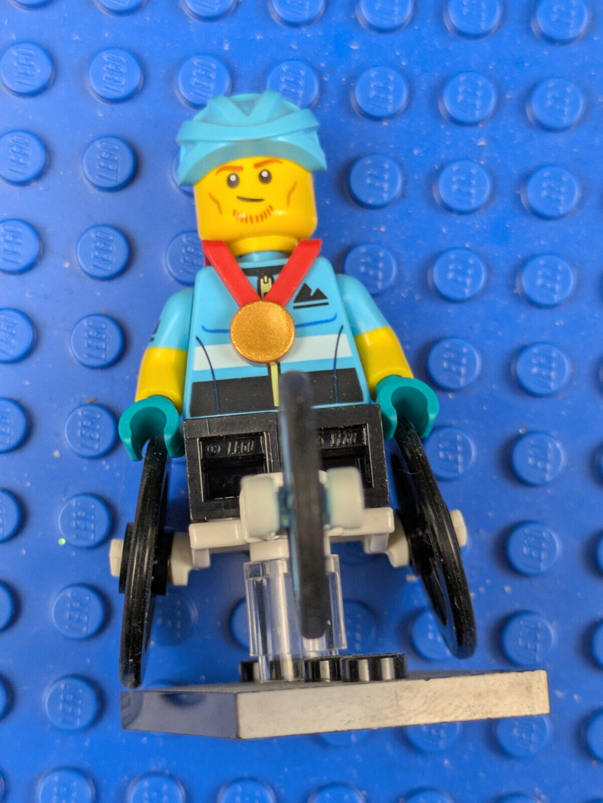 Lego Minifigure Series 22: Wheelchair Racer col22-22 Sets 71032, 66700