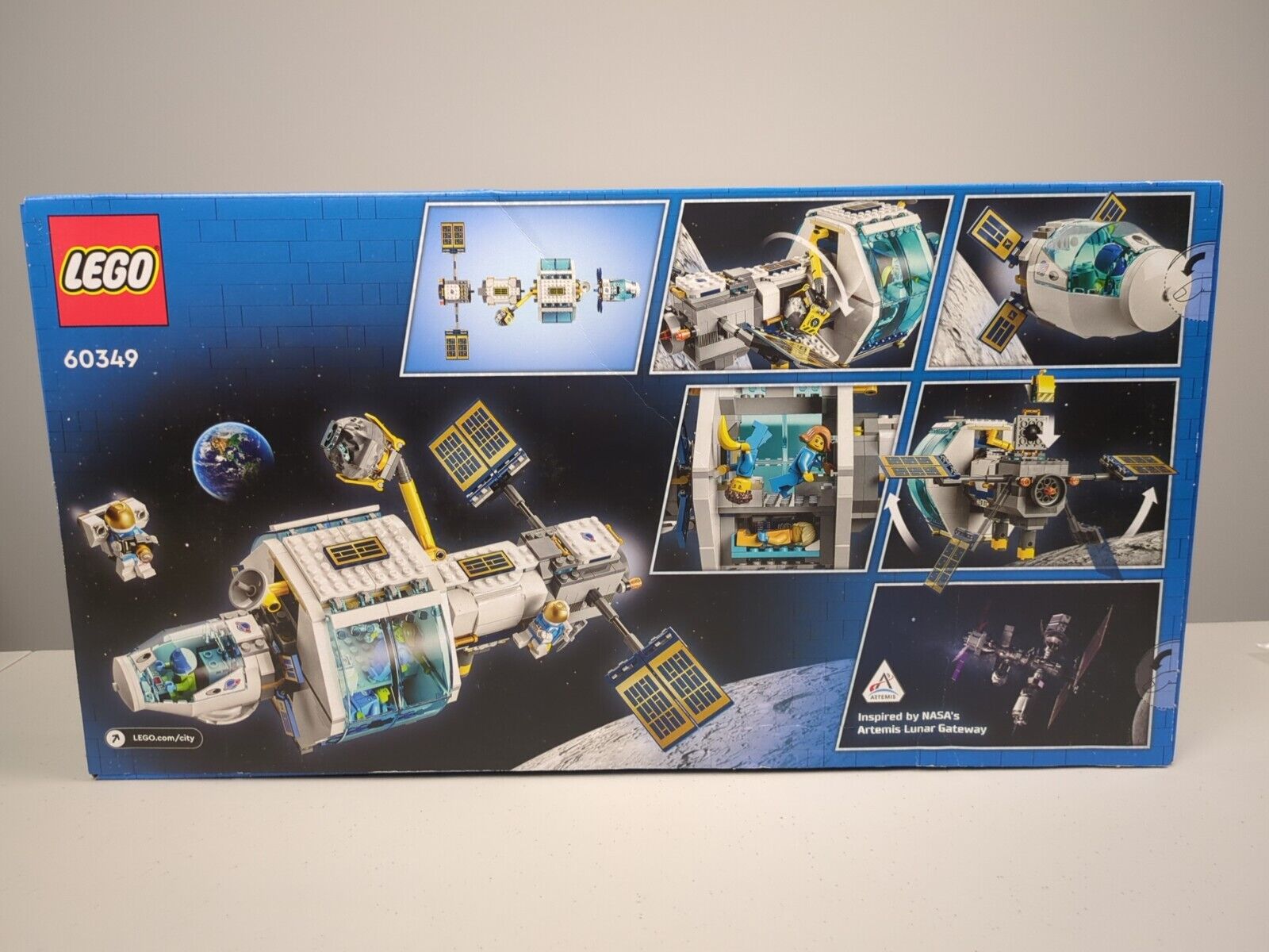 Lego Town: City: Space Exploration: Lunar Space Station Set 60349 New