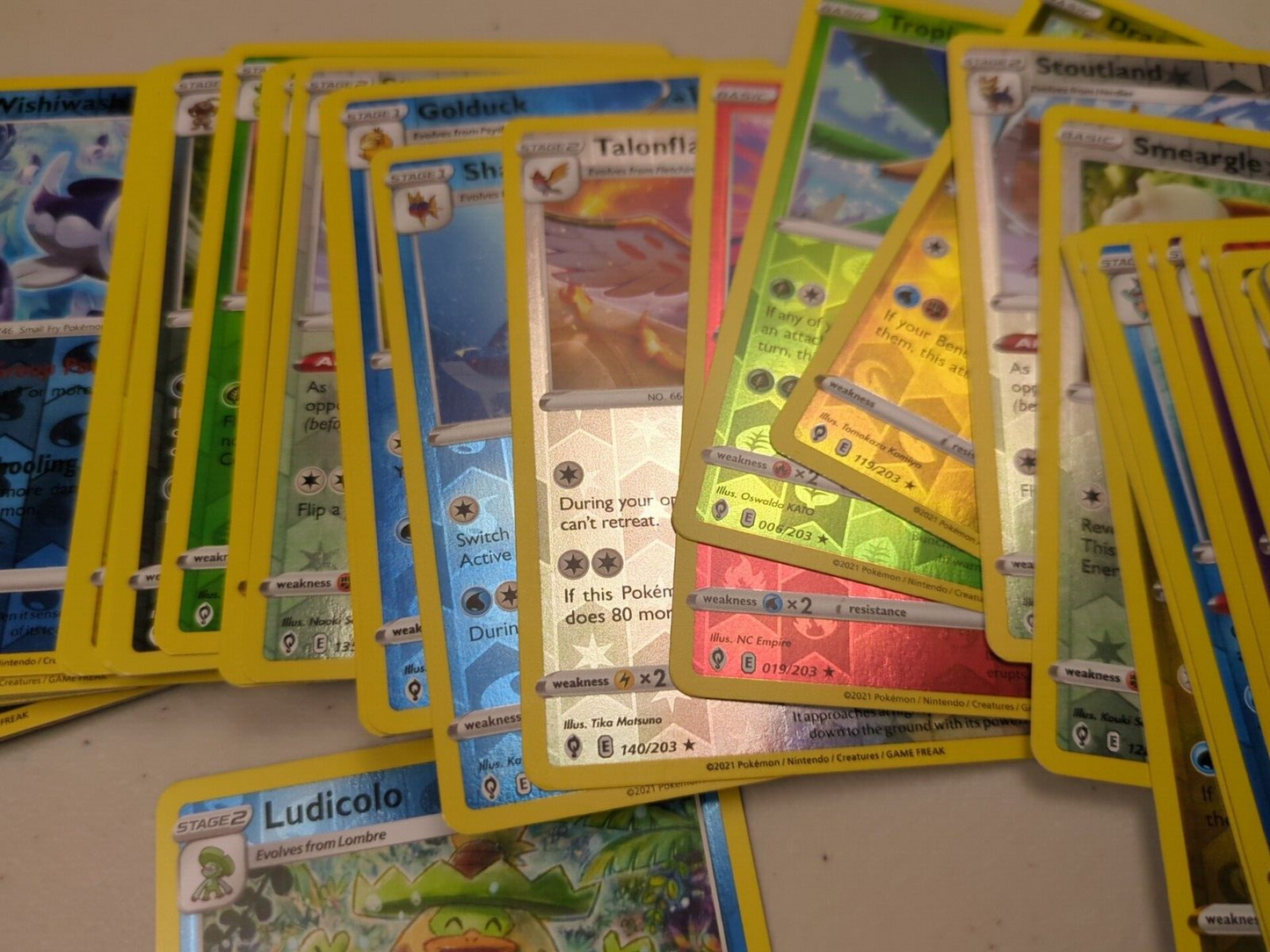 300+ Pokemon Holo Cards Bundle! (Rares, Uncommons, Commons)