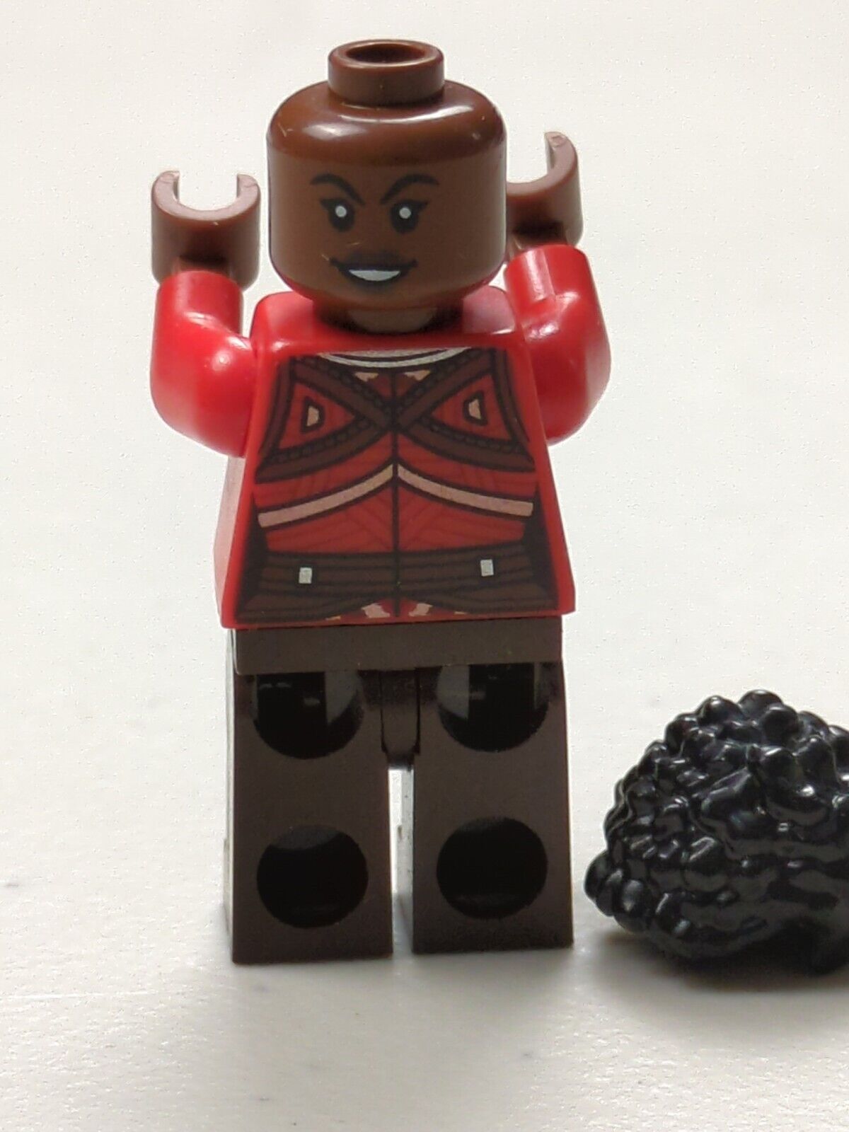 Lego Super Heroes: Black Panther: Nakia - Red Top sh467 Set 76100