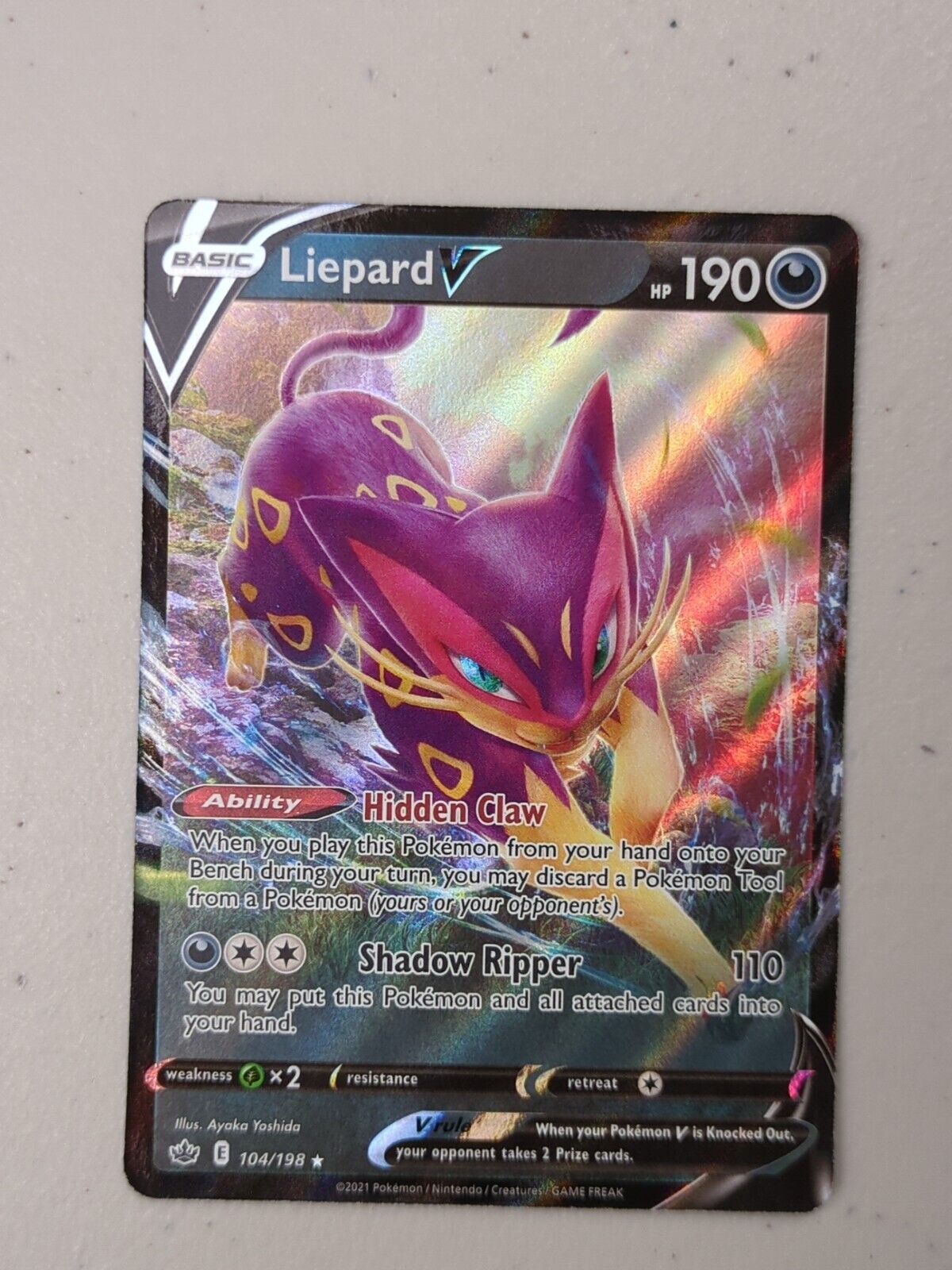 Liepard V - 104/198 - Ultra Rare Chilling Reign - Pokemon Card - NM