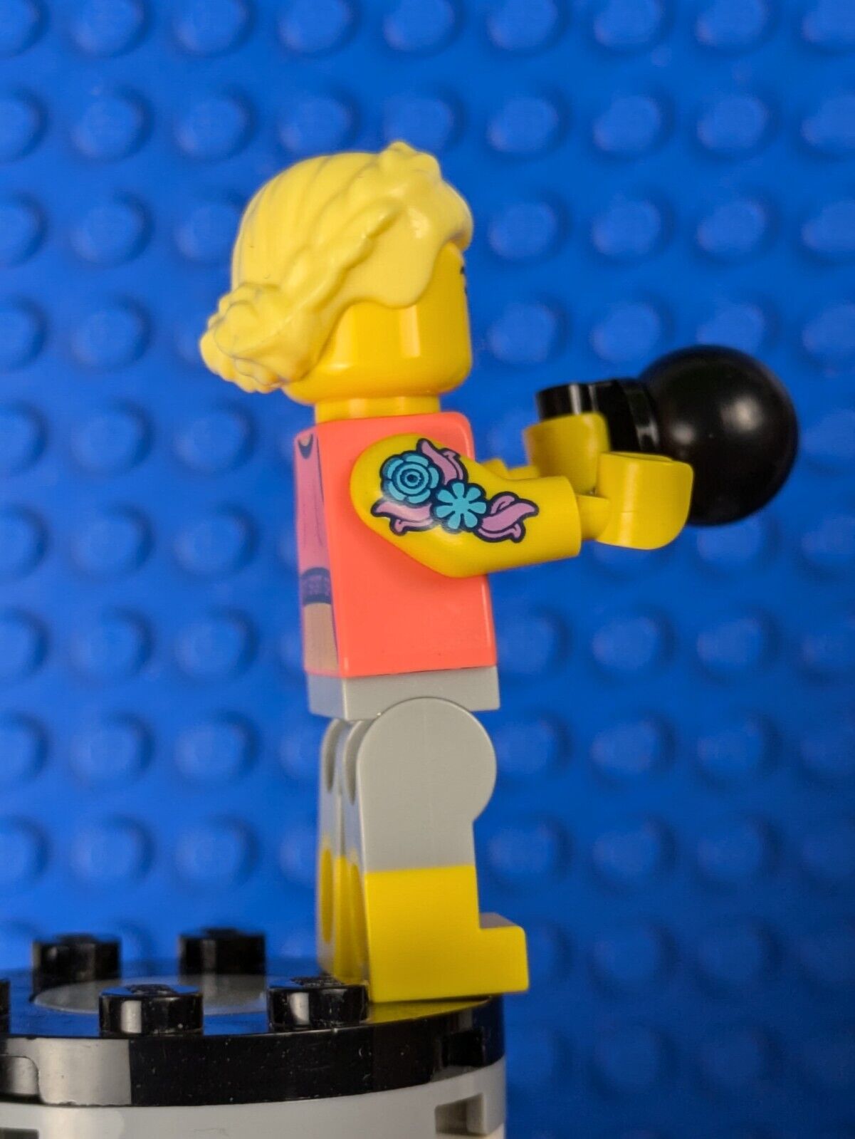 Lego Minifigure Series 25: Fitness Instructor col430 Sets 71045, 66763