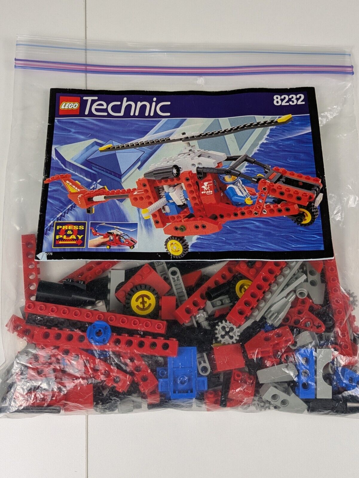 Lego Technic: Model: Airport: Chopper Force 8232 w/ Instructions