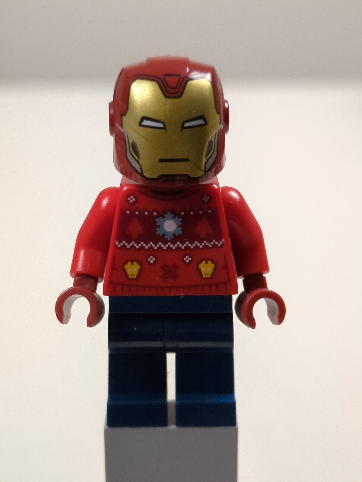 Lego Super Heroes: Avengers: Tony Stark - Christmas Sweater sh760 Set 76196