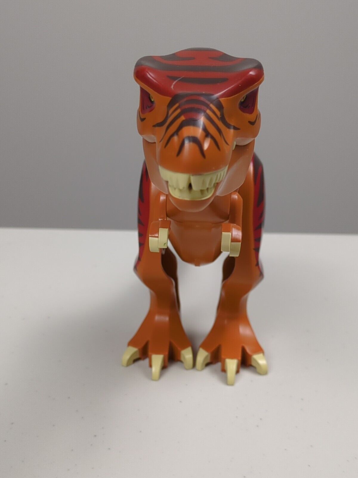 Lego Dinosaur: Dinosaur Tyrannosaurus rex with Dark Red Back trex02 Set 5886