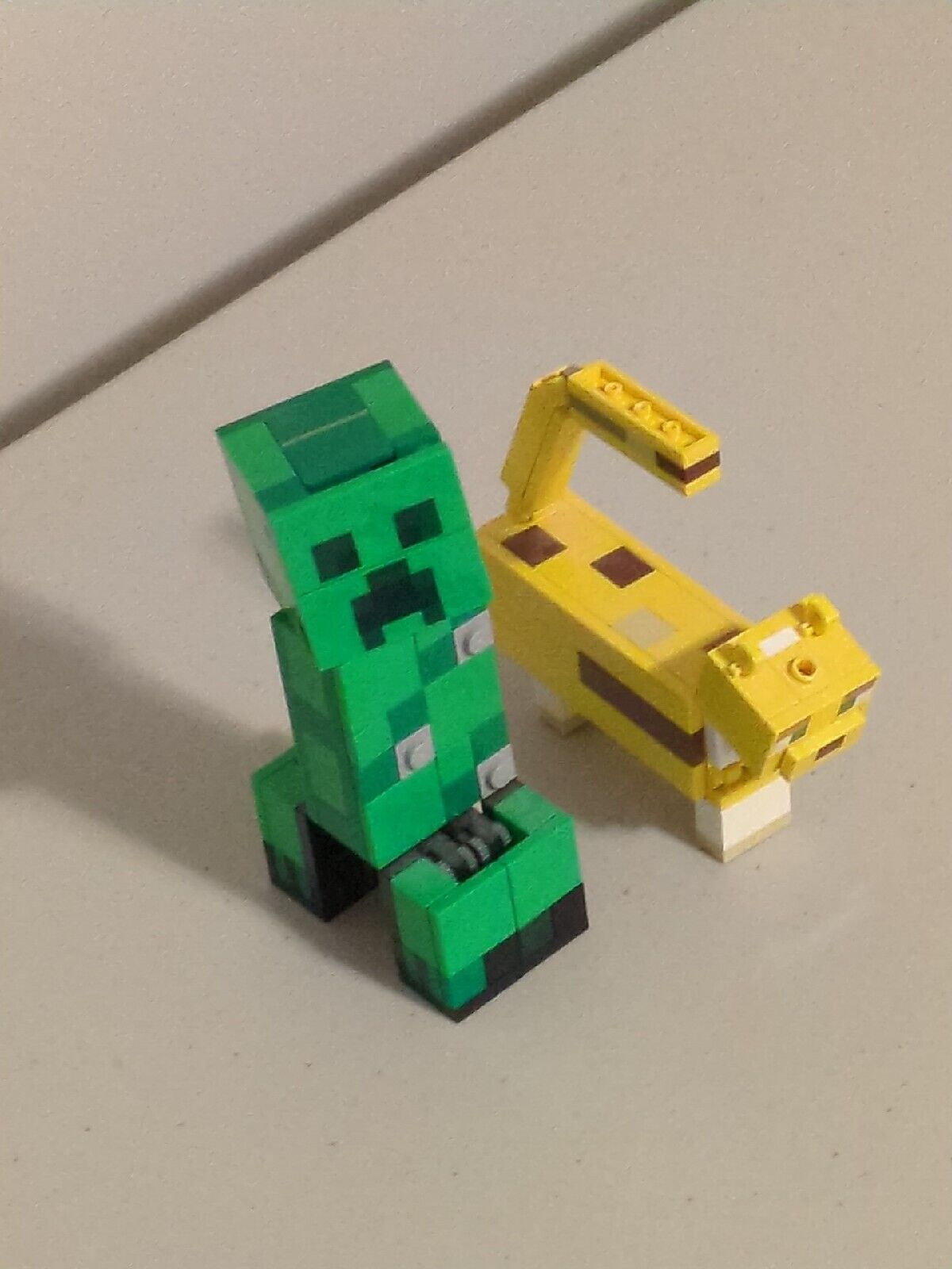 Lego Minecraft: BigFig Series 2: BigFig Creeper and Ocelot 21156