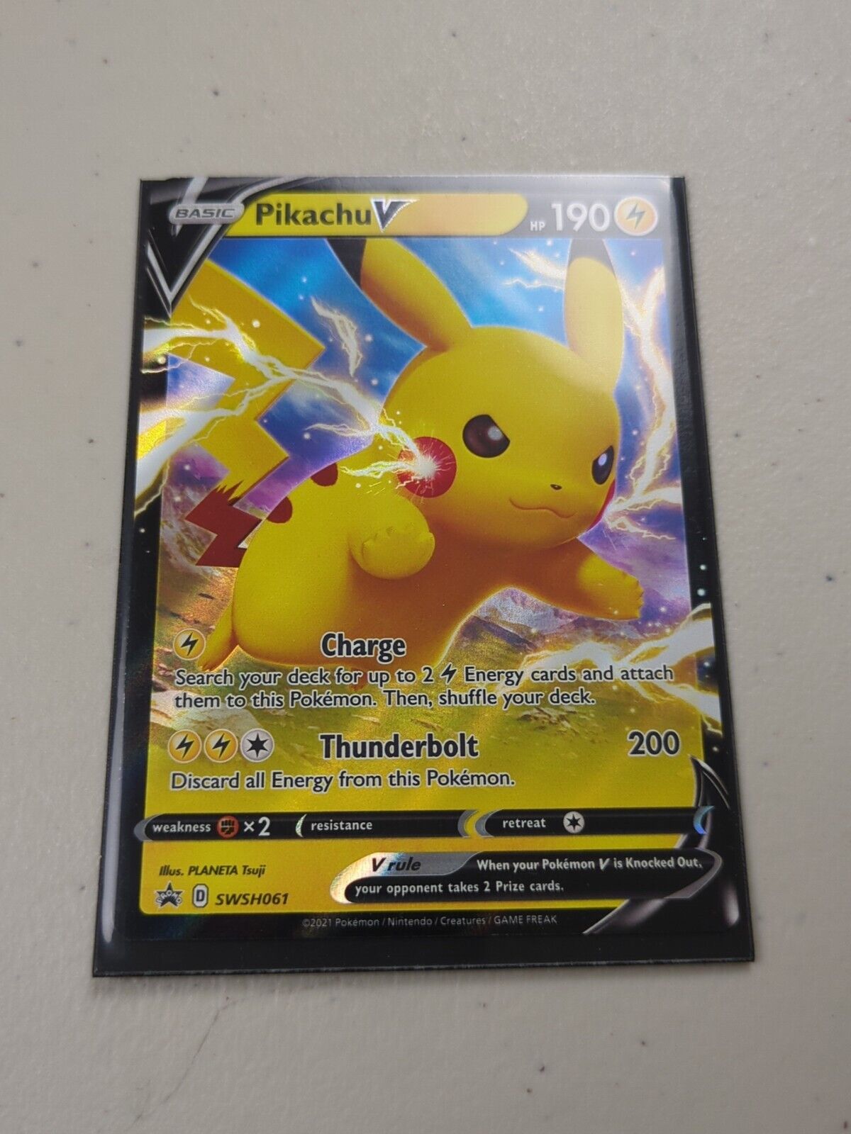 Pikachu V - SWSH61 - Promo SWSH Black Star Promos Set - Pokemon Card - NM