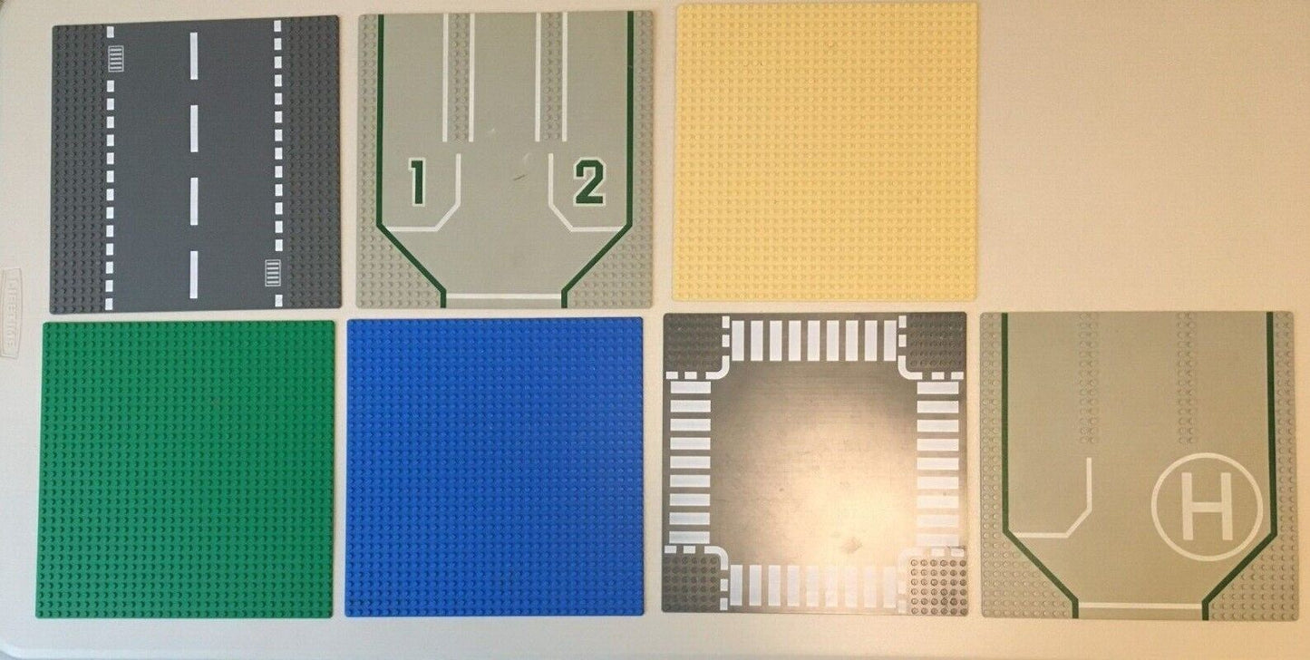 LEGO Baseplate 32x32 - Streets, Roads, Hospital, Tan, Green, Blue **YOU CHOOSE**