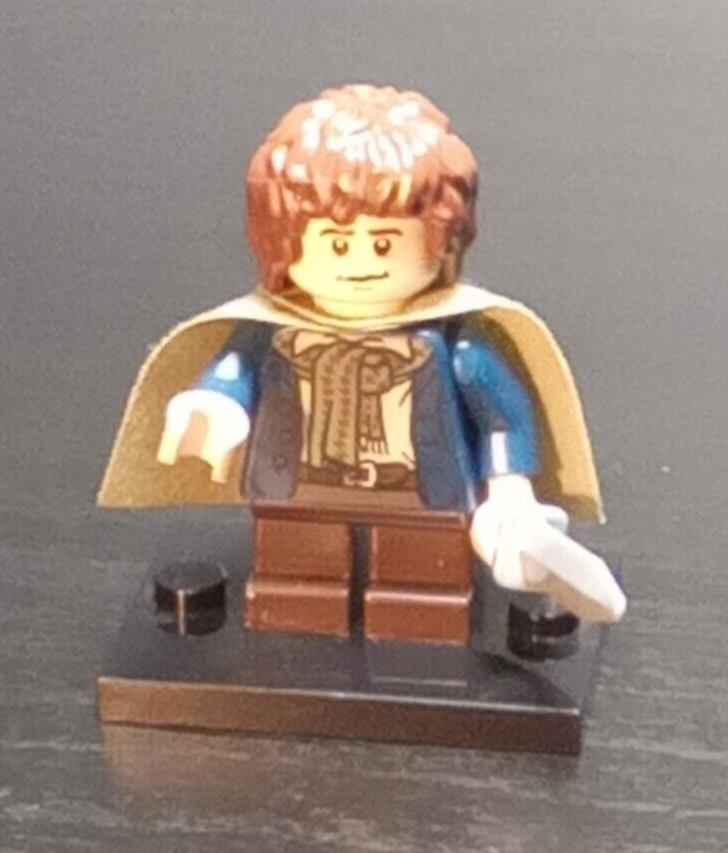 LEGO The Lord of the Rings Peregrin Took (Pippin) lor012 From Set 9473 Like NEW!