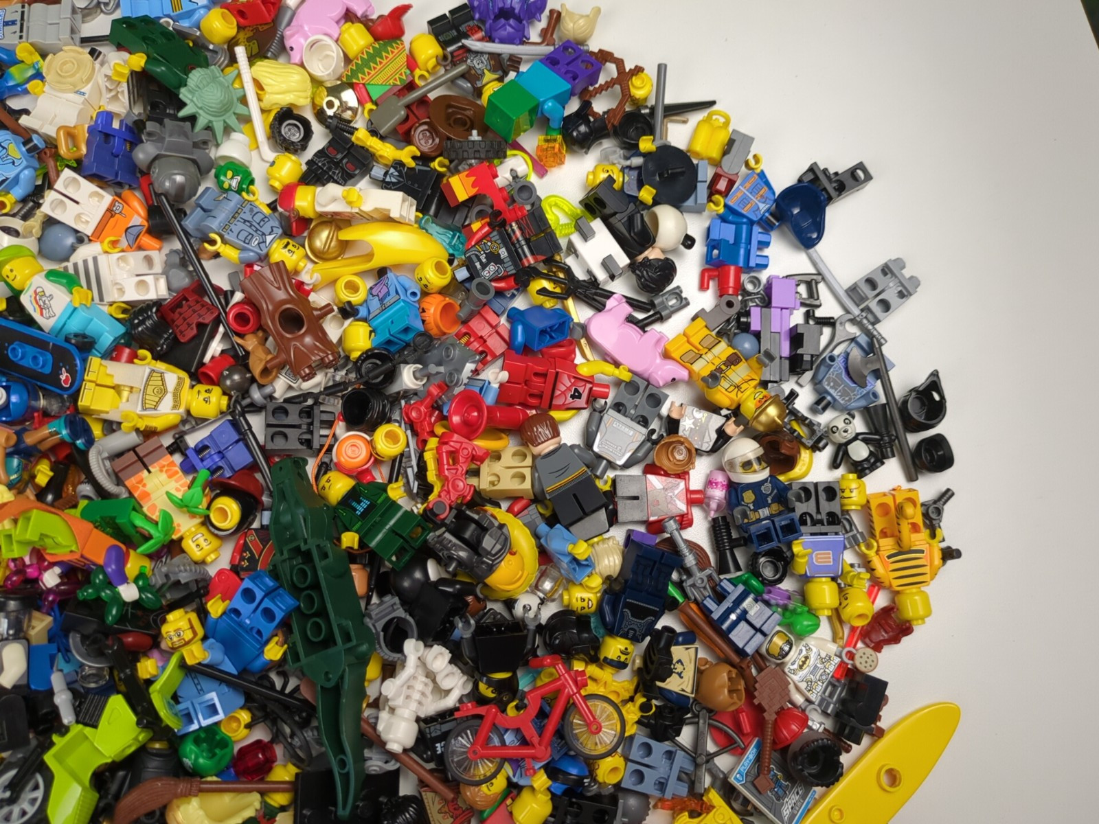 Lego 2.38 Pounds Lot