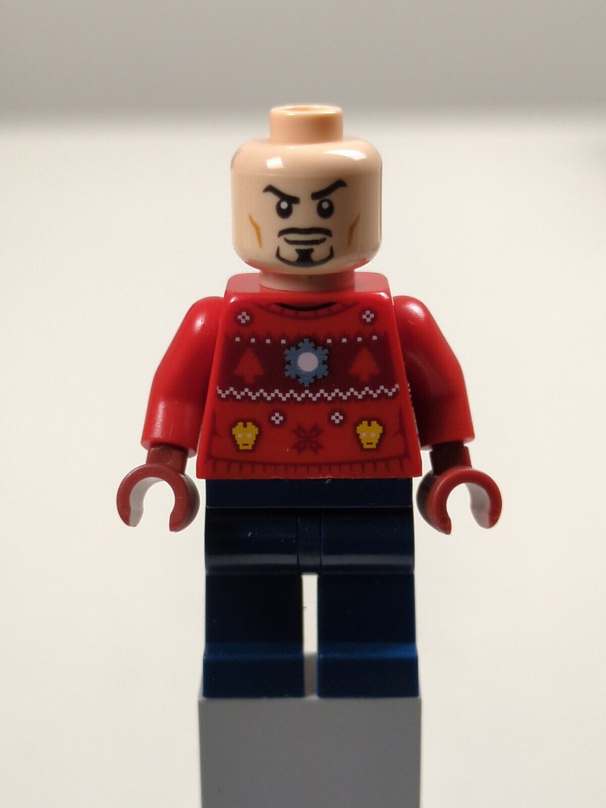 Lego Super Heroes: Avengers: Tony Stark - Christmas Sweater sh760 Set 76196