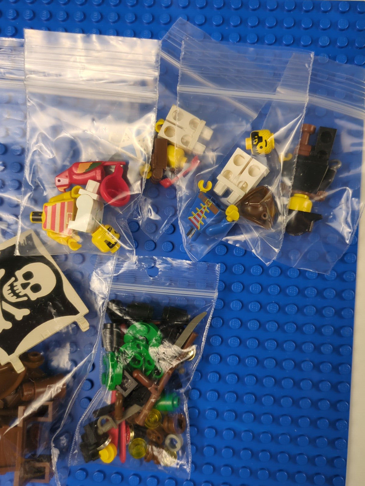 Lego Pirates: Pirates I: Forbidden Island Set 6270