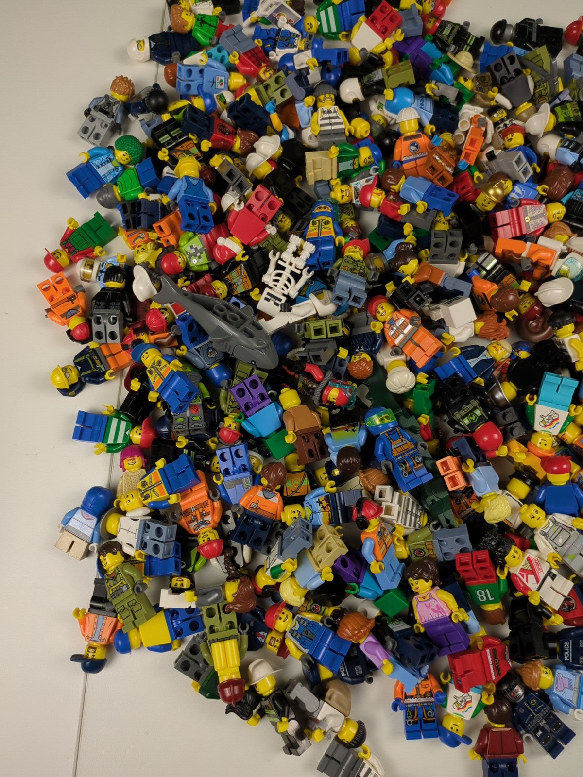 Lego 290+ Minifigures Bundle / Lot