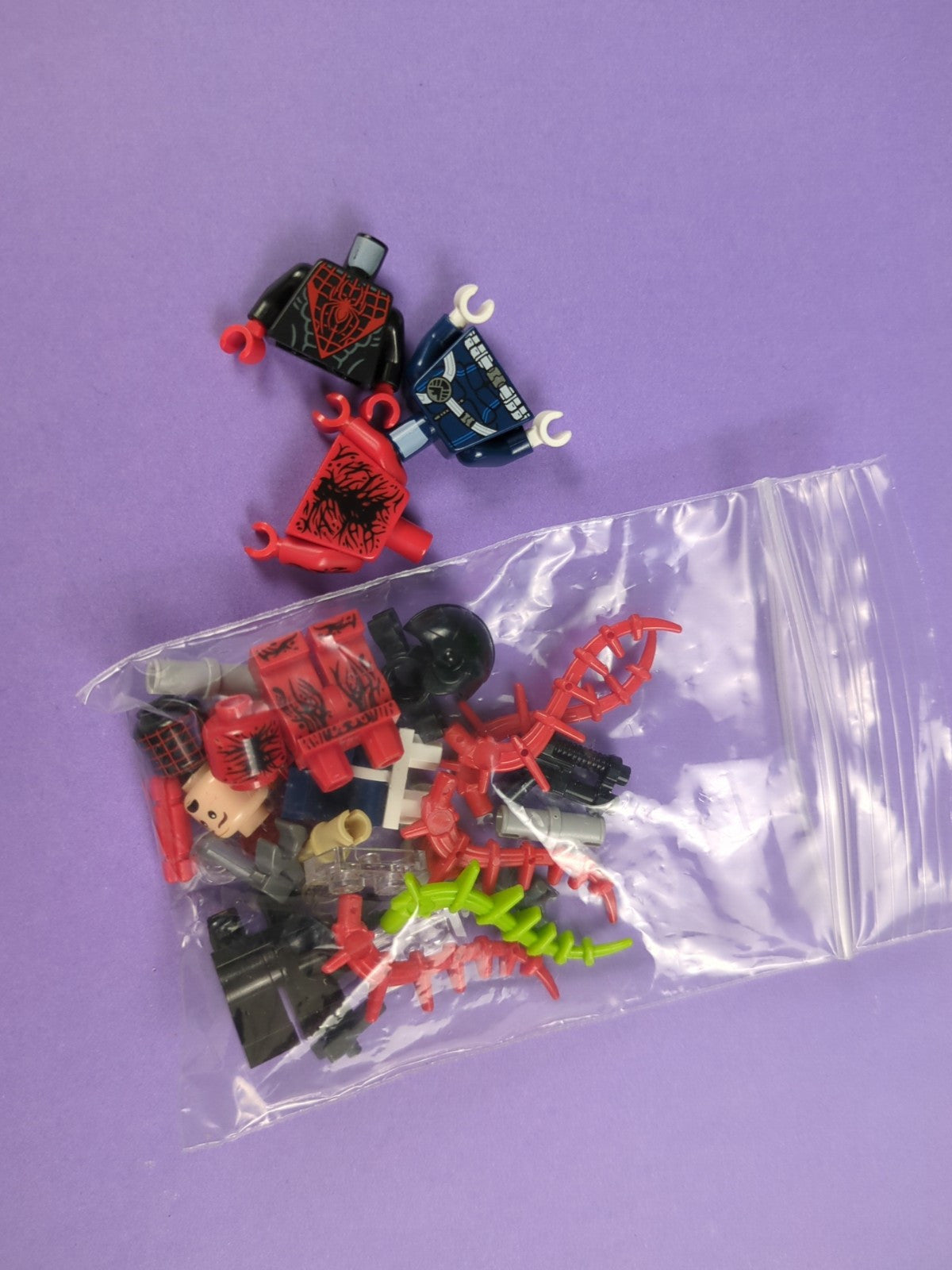 Lego Super Heroes: Ultimate Spider-Man: Carnage's SHIELD Sky Attack Set 76036