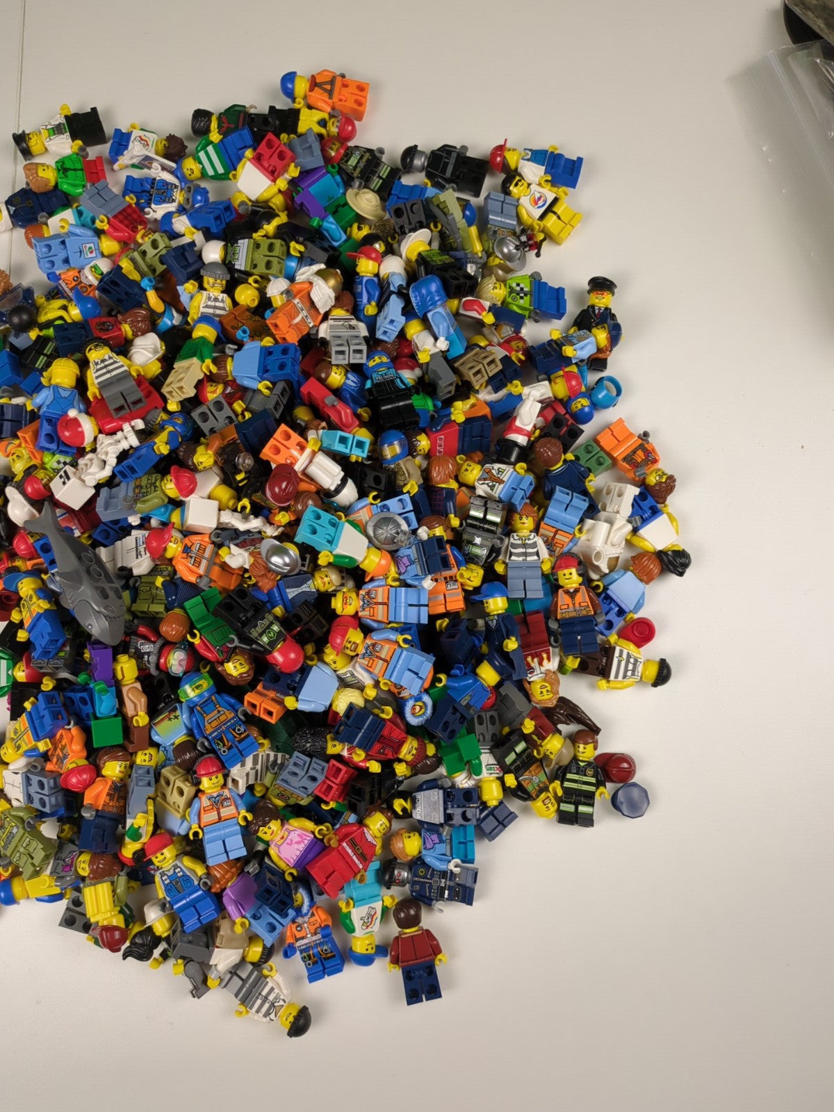 Lego 290+ Minifigures Bundle / Lot