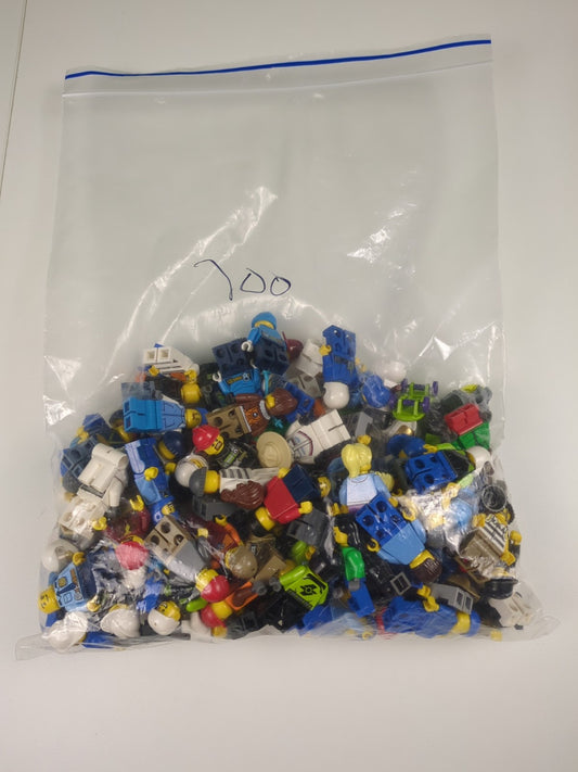 Lego 100 Minifigures Bundle / Lot