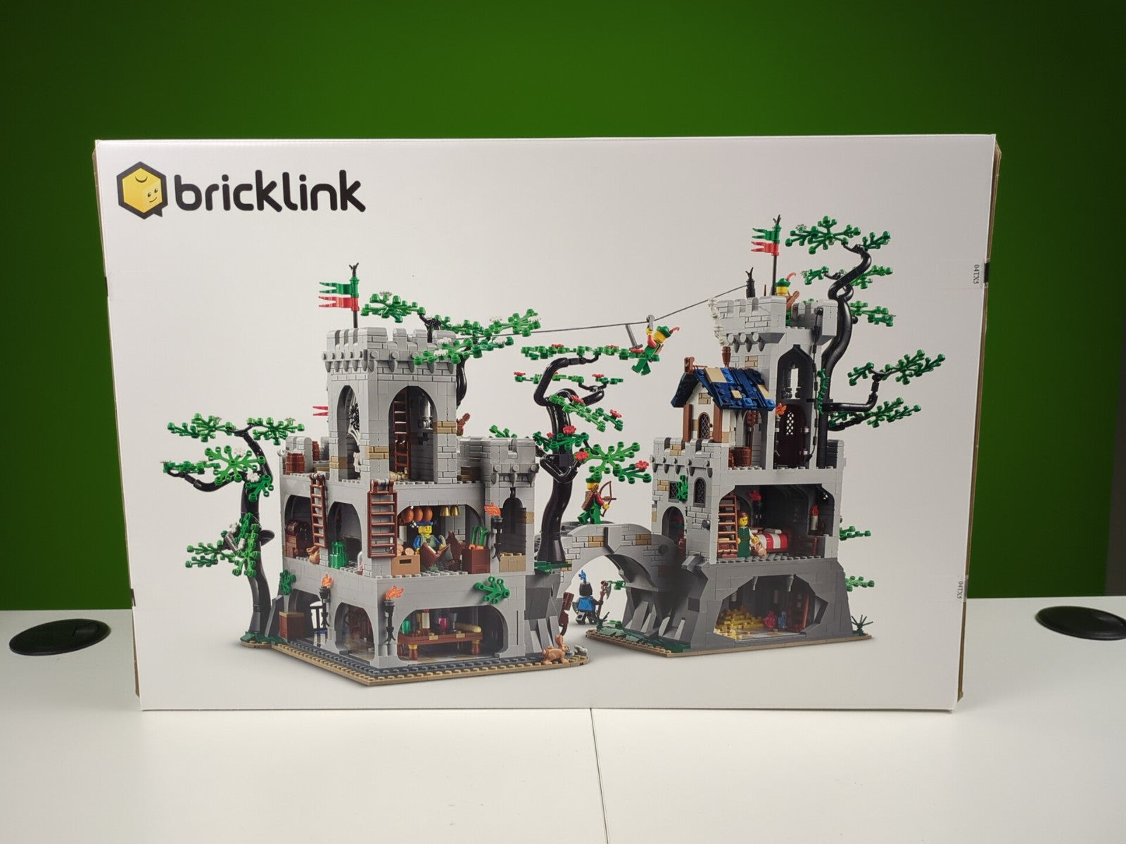 Lego BrickLink Designer Program: Forest Stronghold 910043 BRAND NEW!