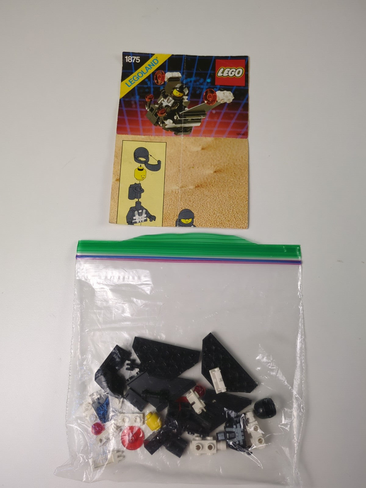 Lego Space: Blacktron I: Meteor Monitor Set 1875 - w/ Instructions